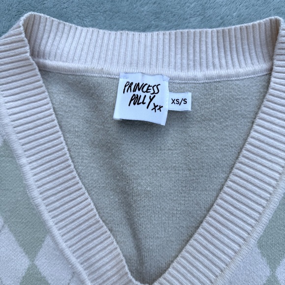 Princess Polly crop argyle sweater vest - Picture 3 of 6